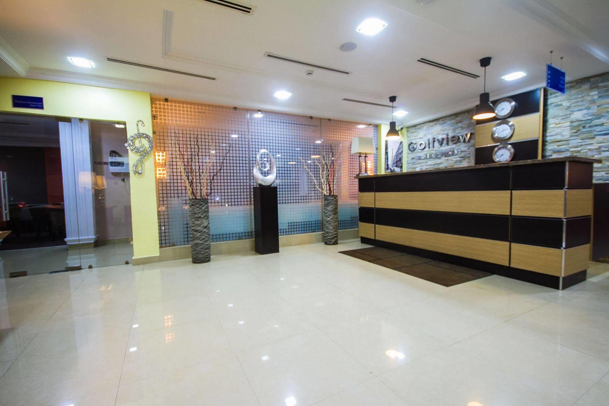 Golfview Suites & Conference Center Ikeja Esterno foto