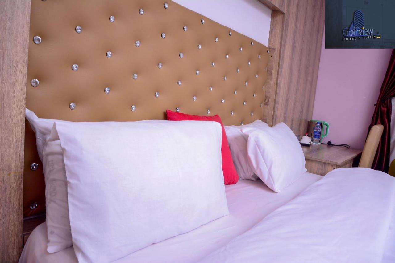 Golfview Suites & Conference Center Ikeja Esterno foto